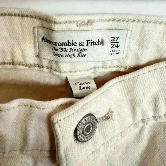 NWT! Abercrombie & Fitch Curve Love Ultra High Rise 90s Straight Jean - Picture 8 of 12